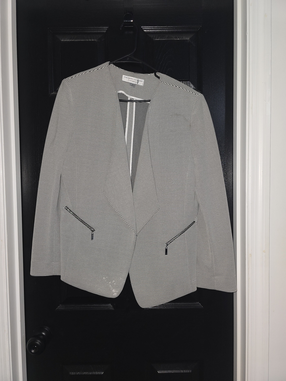 Tahari Structured Open-Front Women's Blazer Jacket in Black & White